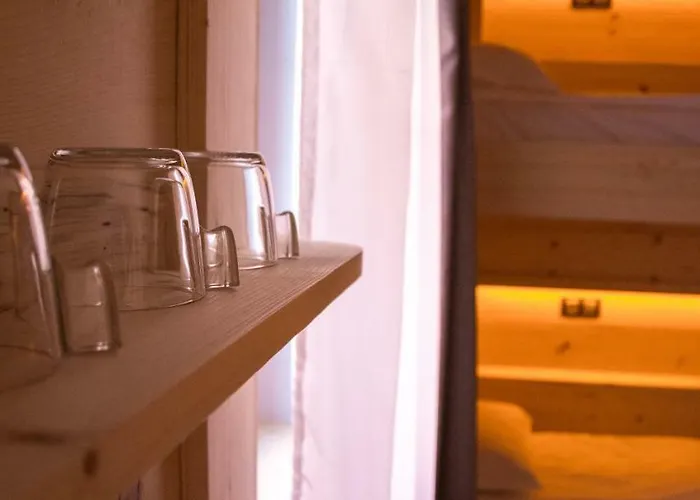 招待所 Saborna 25